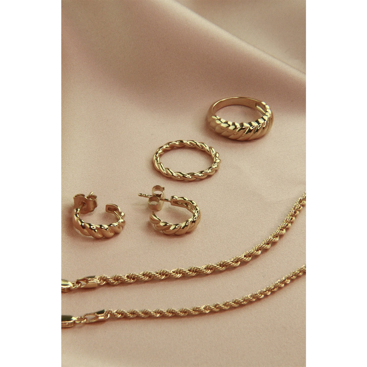 Jeberg Jewellery - Forgyldt Twisted Hoop - Model: 50840
