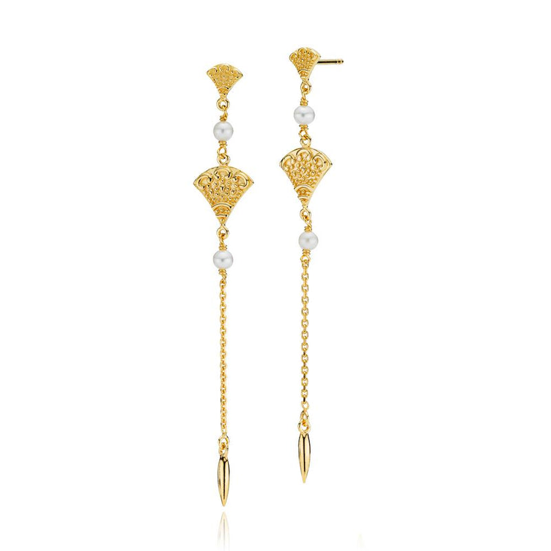 Køb Izabel Camille - BOHEMIAN øreringe med perle i 18 karat guldbelagt sterlingsølv. - Model: a1687gswhite hos Guldsmed Smeds