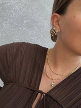 Jeberg Jewellery - Forgyldt "I AM GOLD" pearly cascade ørering - Model: 51900